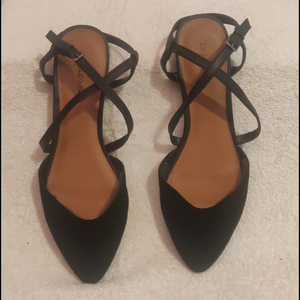 Women's shoes